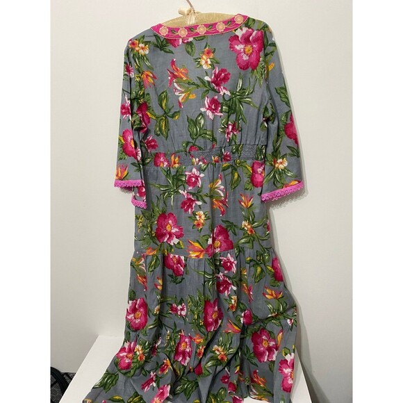 CHARLIE PAIGE MAXI DRESS NEW medium - Picture 2 of 5